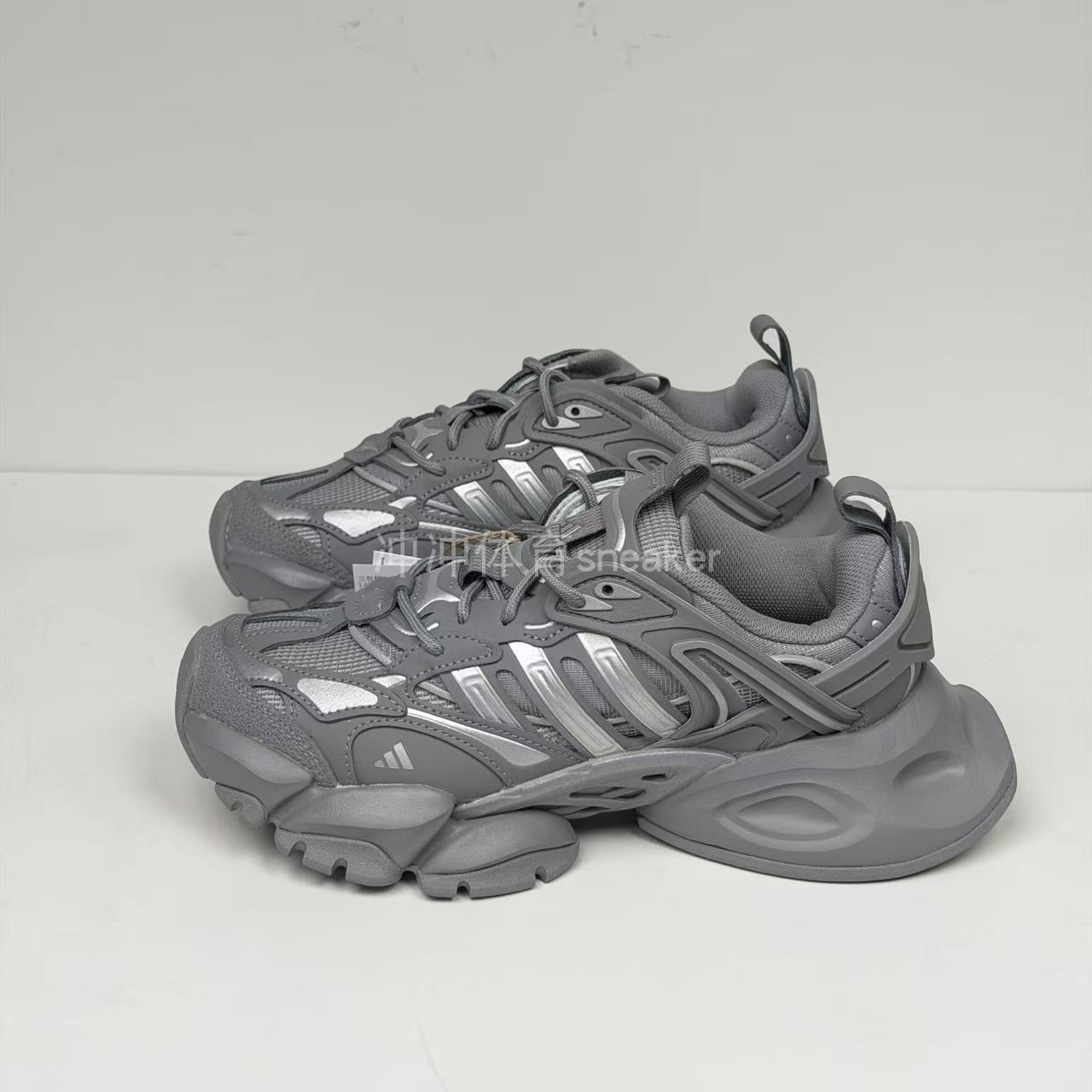 ADIDAS阿迪达斯正品 XLG RUNNER DELUXE低帮运动休闲老爹鞋JR9174图片