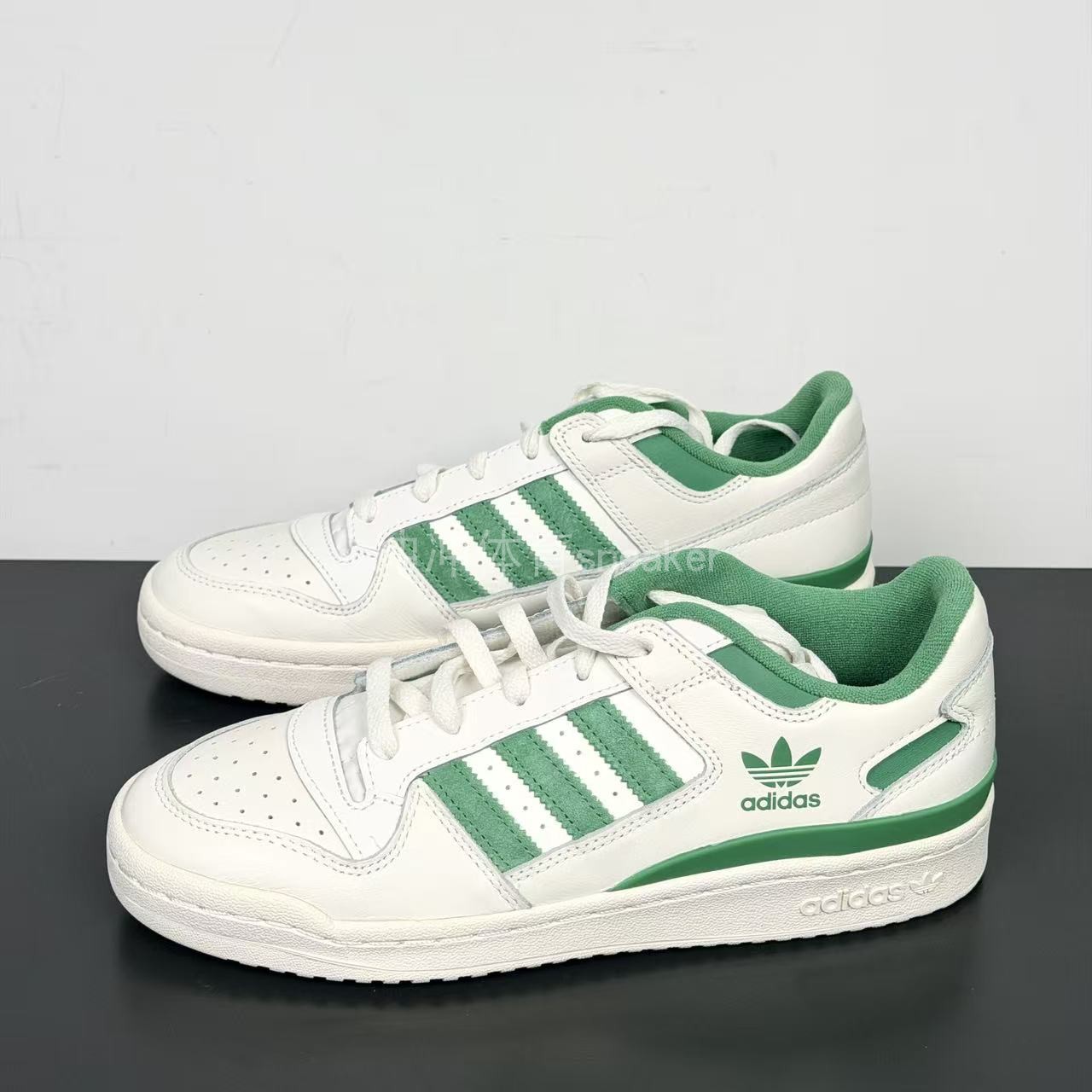 ADIDAS阿迪达斯正品FORUN LOW CL时尚百搭运动休闲低帮板鞋IG3778