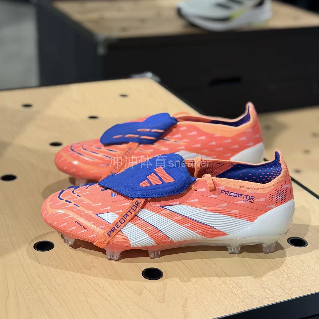 ADIDAS阿迪达斯正品 PREDATOR ELITE FG胶质长钉实战足球鞋JI1093