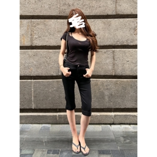 韩国ins黑色小脚紧身牛仔裤女夏季弹力修身显瘦开叉五六分裤中裤