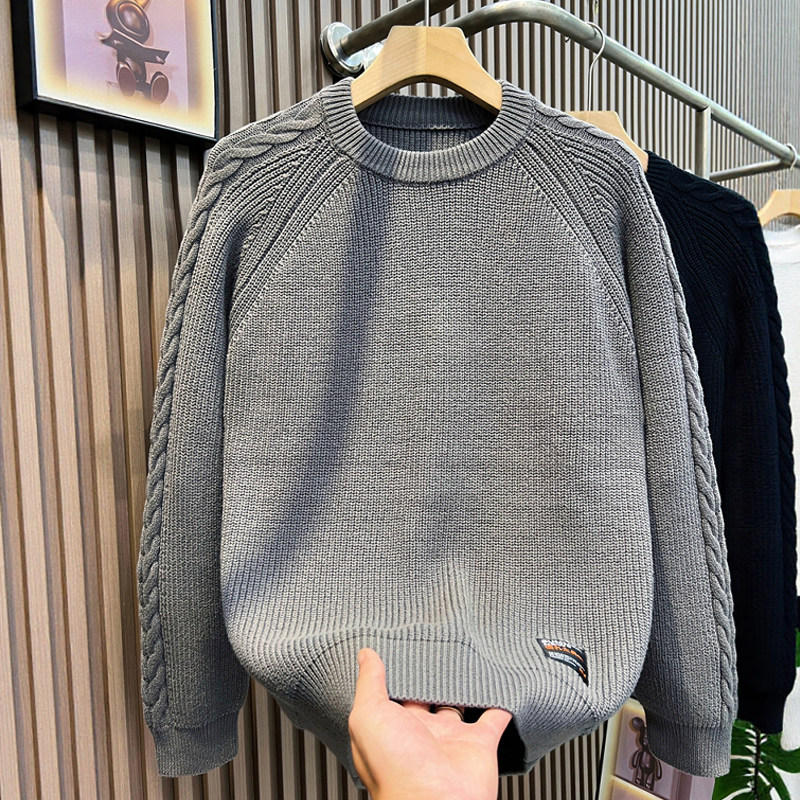 2025年秋冬季新款黑色毛衣男日系绞花上衣男士宽松大码内搭针织衫