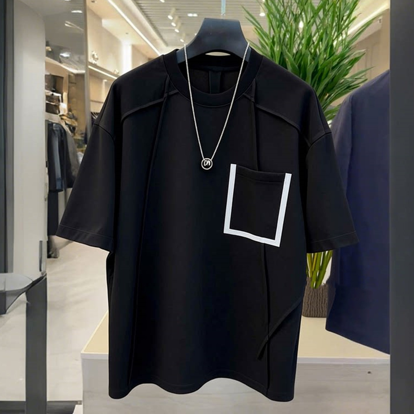 设计感短袖t恤男士夏季2026新款宽松大口袋圆领冰丝体恤夏装薄款