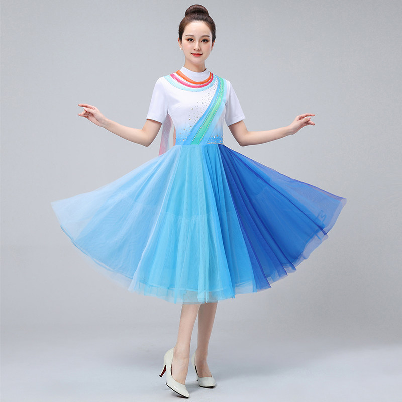 纱裙合唱服彩虹群蓬松贴钻啦啦队