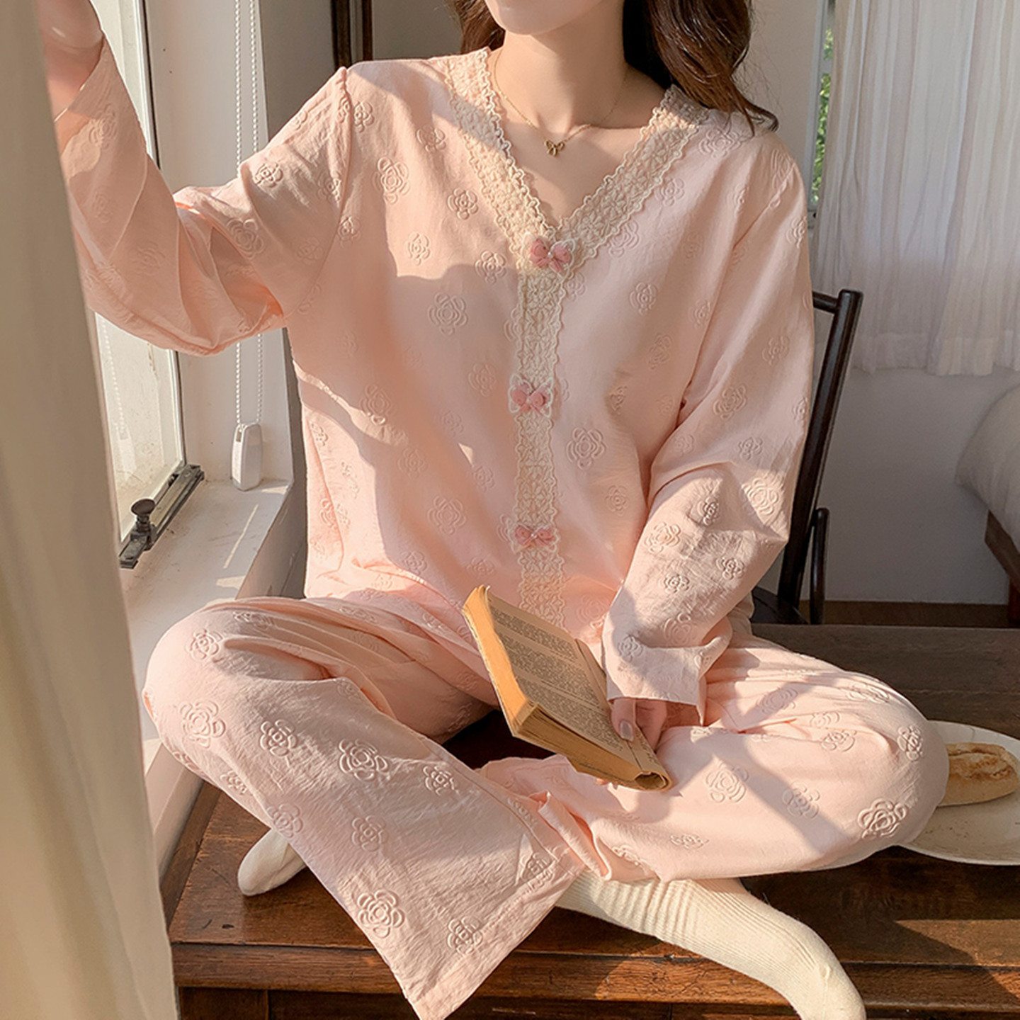 带胸垫睡衣女款春秋季云朵棉2025新款甜美粉色花边长袖套装家居服