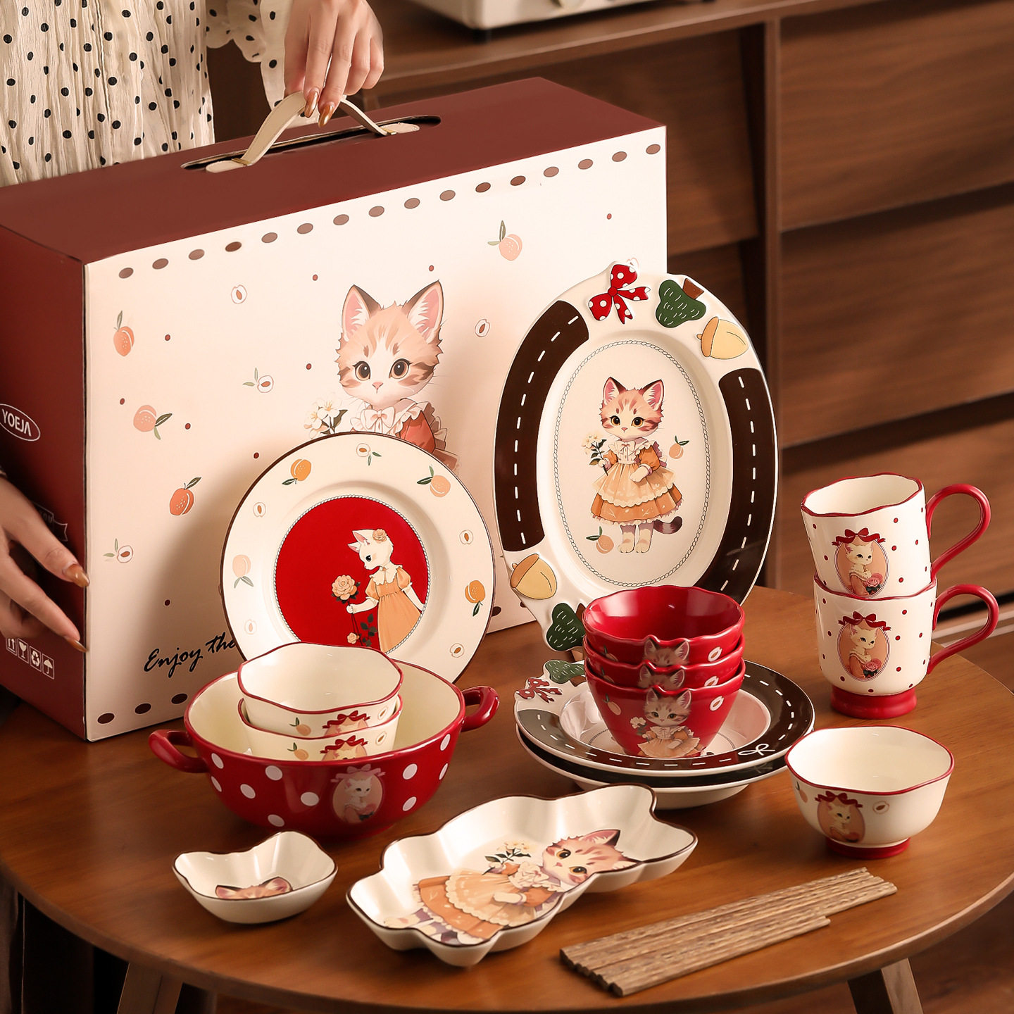 复古卡通碗碟陶瓷套装家用大容量高颜值萌趣碗盘组合汤碗餐具礼盒