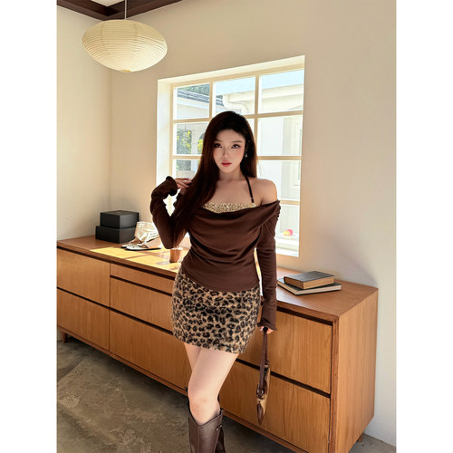Babes【棕金碎闪】大码设计亮片挂脖荡领收腰显瘦加绒假两件上衣
