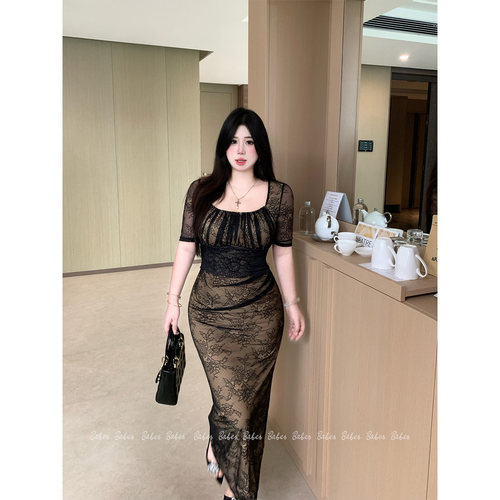 Babes【缎粉蕾丝】大码微胖mm性感纯欲风方领显瘦蕾丝包臀连衣裙