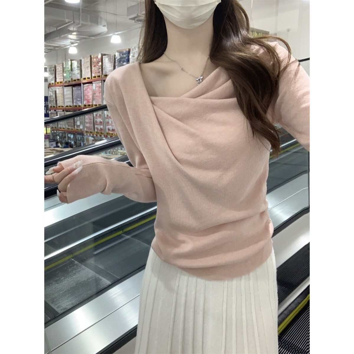 包芯纱甜美荡领不规则针织毛衣女秋少女感chic褶皱上衣长袖打