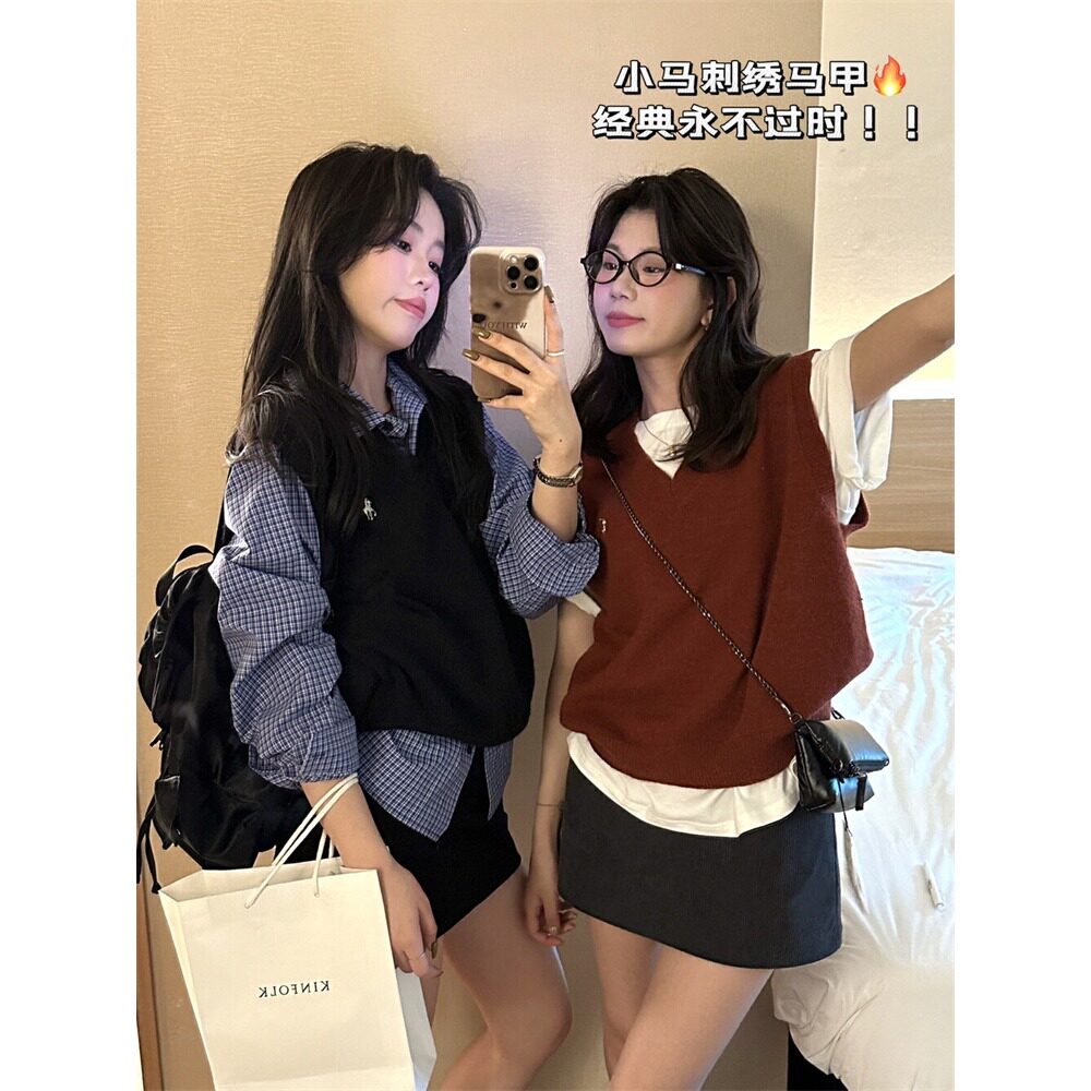 绿茶小马刺绣韩系穿搭chic别致叠穿马甲学院风上衣