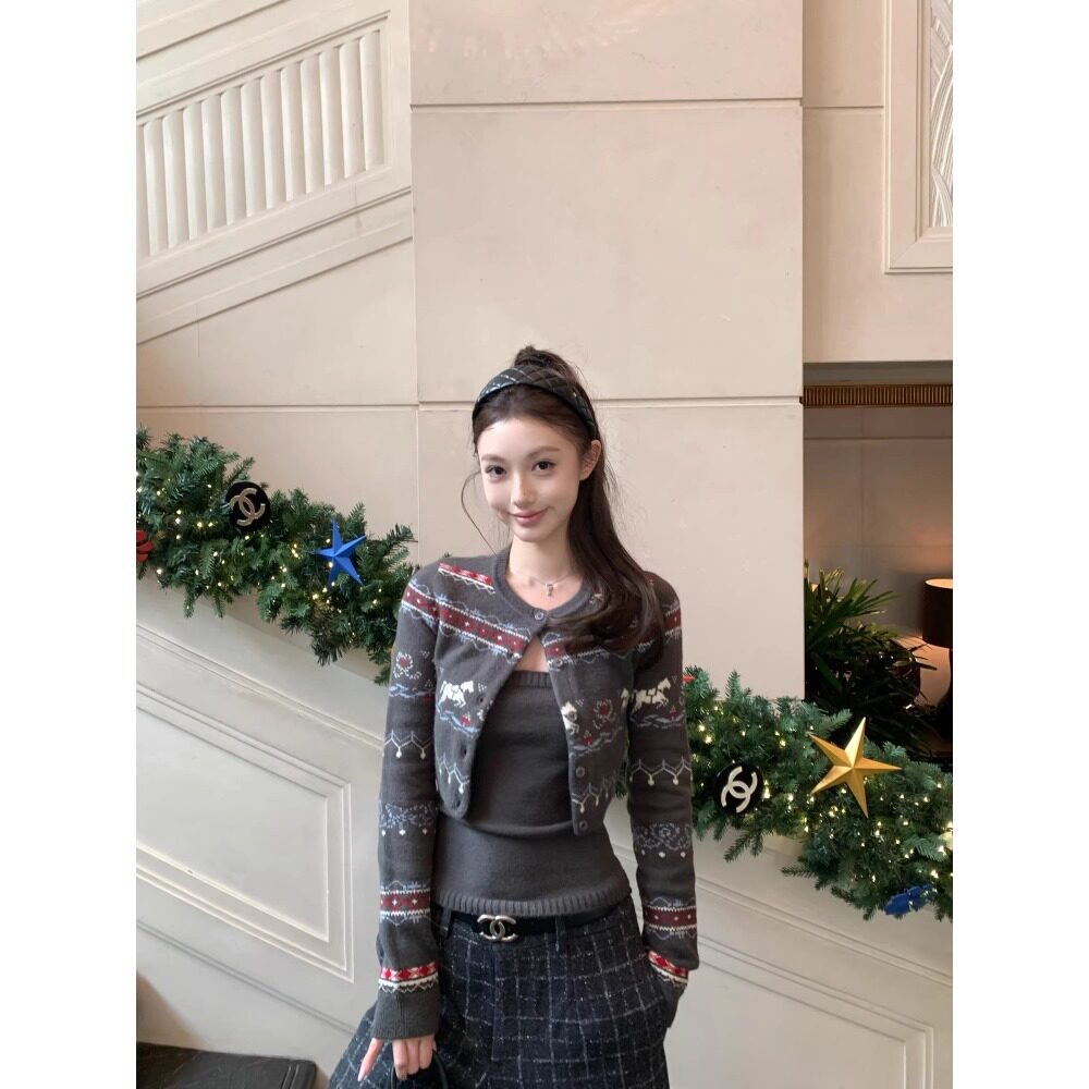 洗水费尔岛提花针织开衫外套女韩系毛衣吊带纯欲两件套