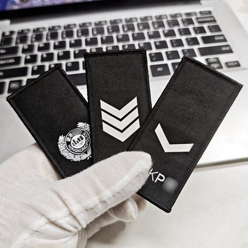香港警署纪念品官阶魔术贴3X9cm