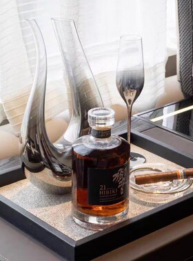 样板房软装搭配套装饰品摆件飘窗吧台酒具醒酒器洋酒马毛托盘组合