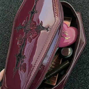 恋物制造·dollskill包哥特朋克红色漆皮刺绣