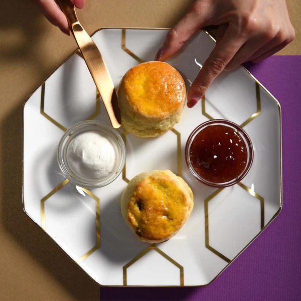 Wedgwood骨瓷八角盘金色几何餐具