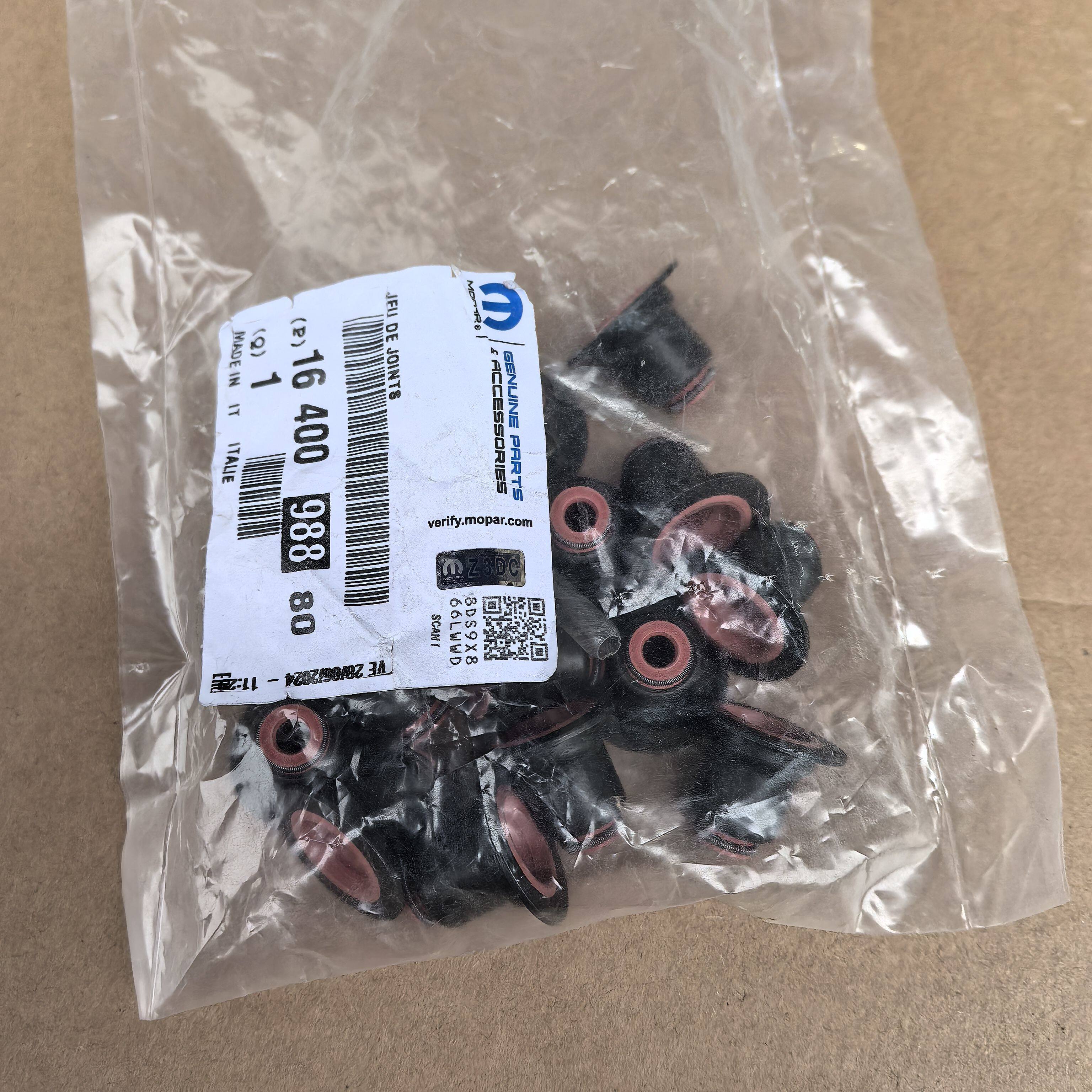 适配标致3008 508 408 4008 5008雪铁龙C5 C6 DS5气门油封进口件