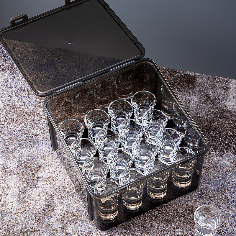 白酒杯分酒器收纳盒家用酒具防尘收纳箱玻璃杯小酒杯酒壶茶具盒
