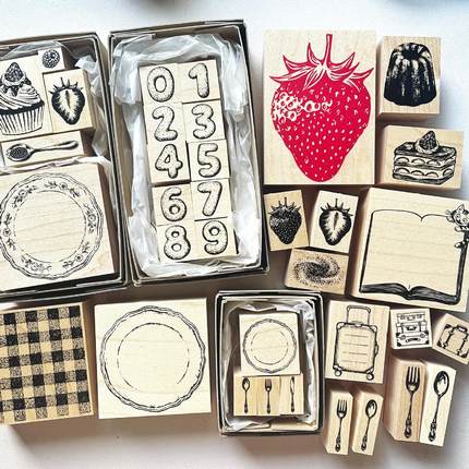 【现货】Redbug草莓无限格子曲奇数字餐具木质印章 手帐M5M6便签