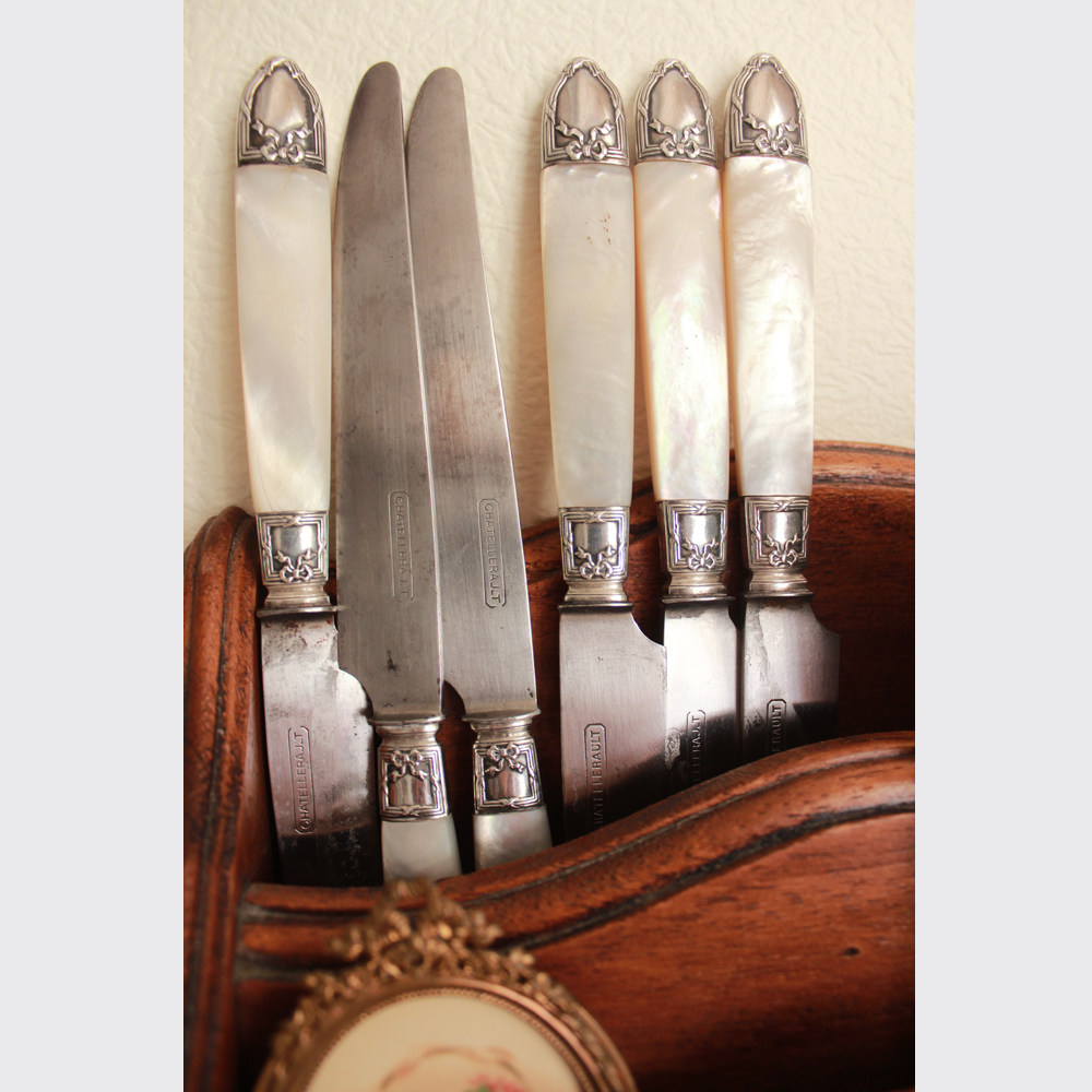 Bonheurgirl 法产精致雕刻工艺珍珠贝母手柄蝴蝶结雕花银制裁信刀