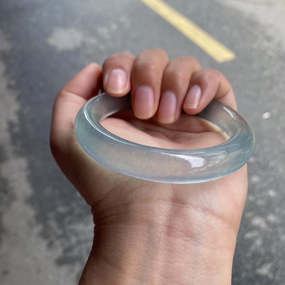 包邮冰种石英岩玉蓝水胖圆条细圆条扁条手镯高冰玉石手镯速发供货