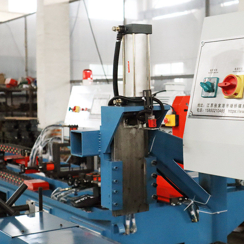 热销厂家425cnc全自动切管机机送料不锈钢圆管方管切割圆锯伺服无