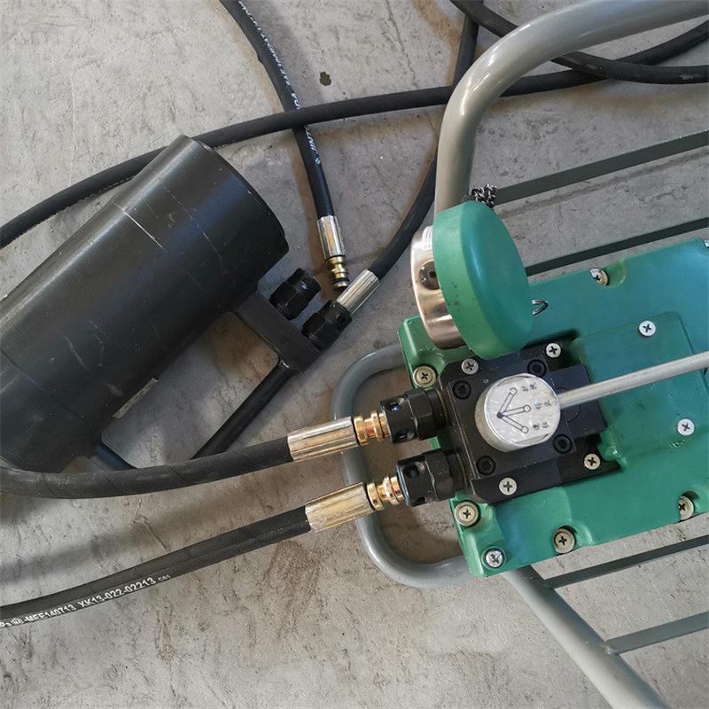 热销锚索的器锚索钢绞线张拉机器用于锚索安装推进张紧机器