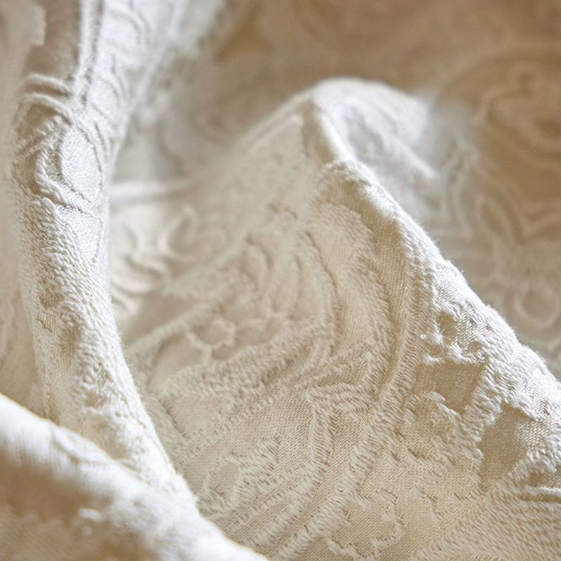 热销高级家居客厅餐桌布立体提花防水纯色简约氛围定作长方形盖布