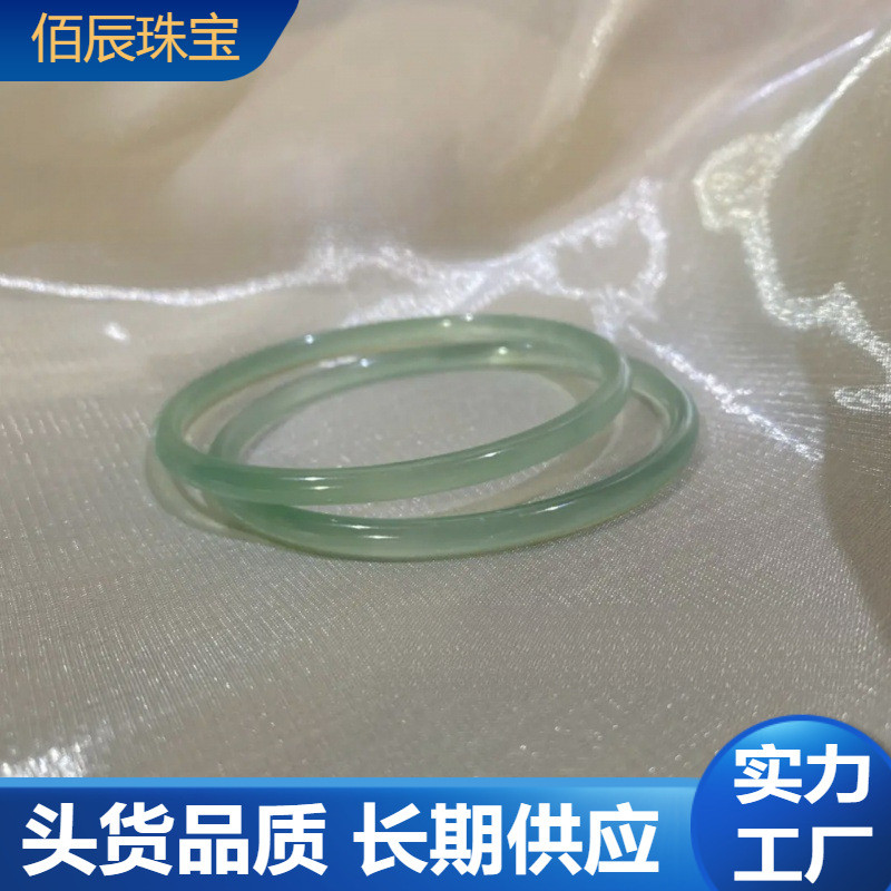 冰种文艺复古只此青绿淡雅手镯女油青色手镯玉镯叮当镯中国风手环