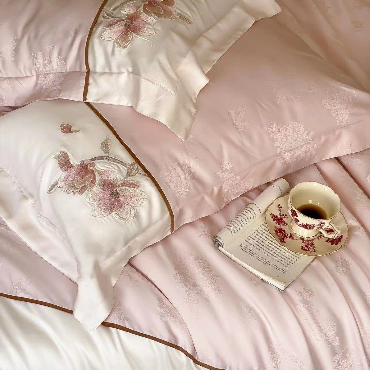 热销新中式100支天丝棉提花四件套花卉刺绣夏季裸睡凉感床单被套