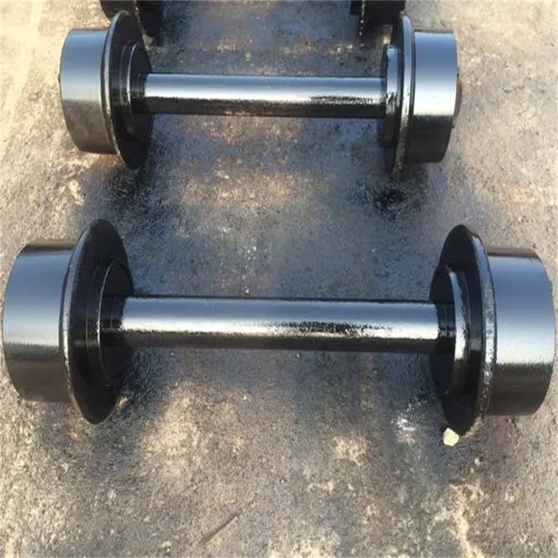 热销加工矿用翻斗式平板轨道防尘轮铸钢空心实心矿车轮对