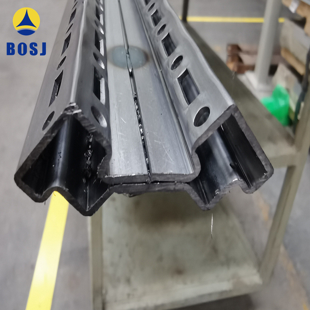 热销直供九折机柜型材电器设备无锡滚压柜骨架成型机控制柜成型机