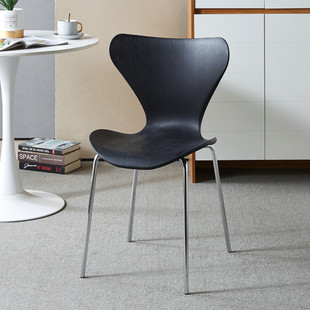 北欧简约轻奢塑料板家用靠背餐椅创意办公洽谈时尚休闲工业风凳子