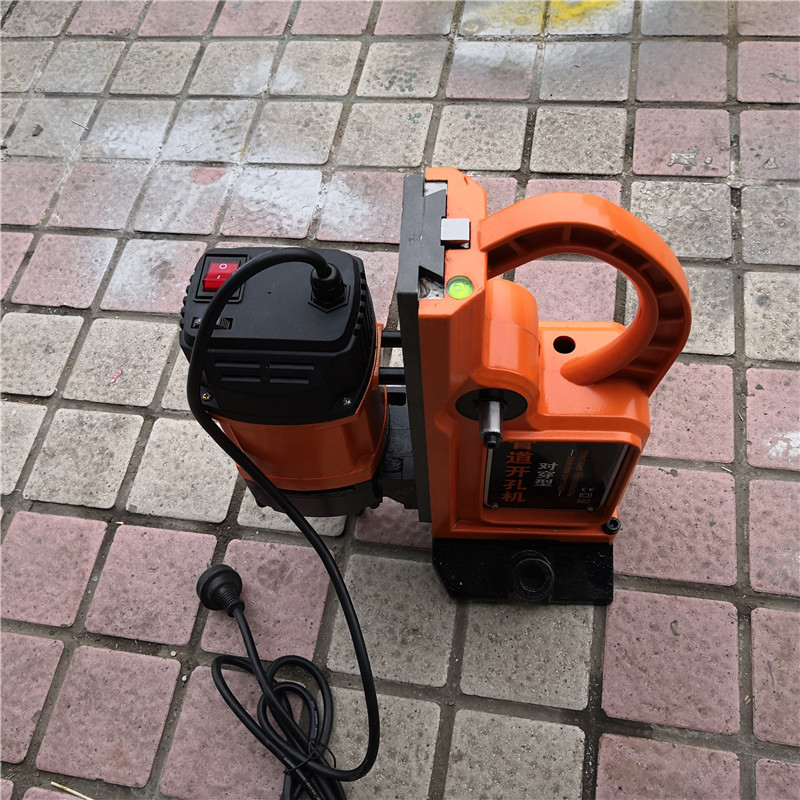 热销镀锌管轮合金钻孔机对穿管道一次机开孔开两个孔节约时间