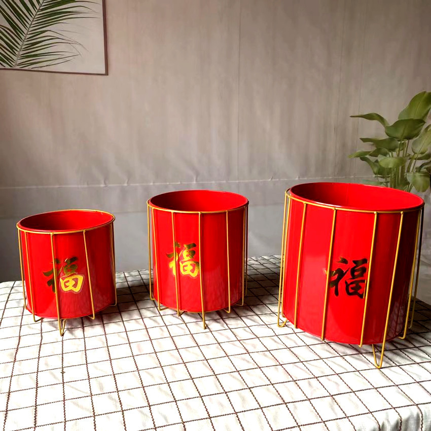 年宵福桶花盆铁艺花架红桶喜庆大红色柳花银福字瓶蝴蝶兰绿植插花