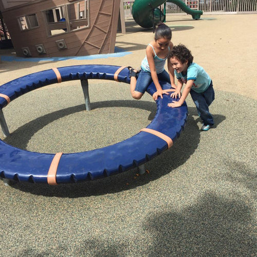 热销儿童户外转椅蝶飞跑步圈双人弹簧摇马公园健身器材设备儿童游