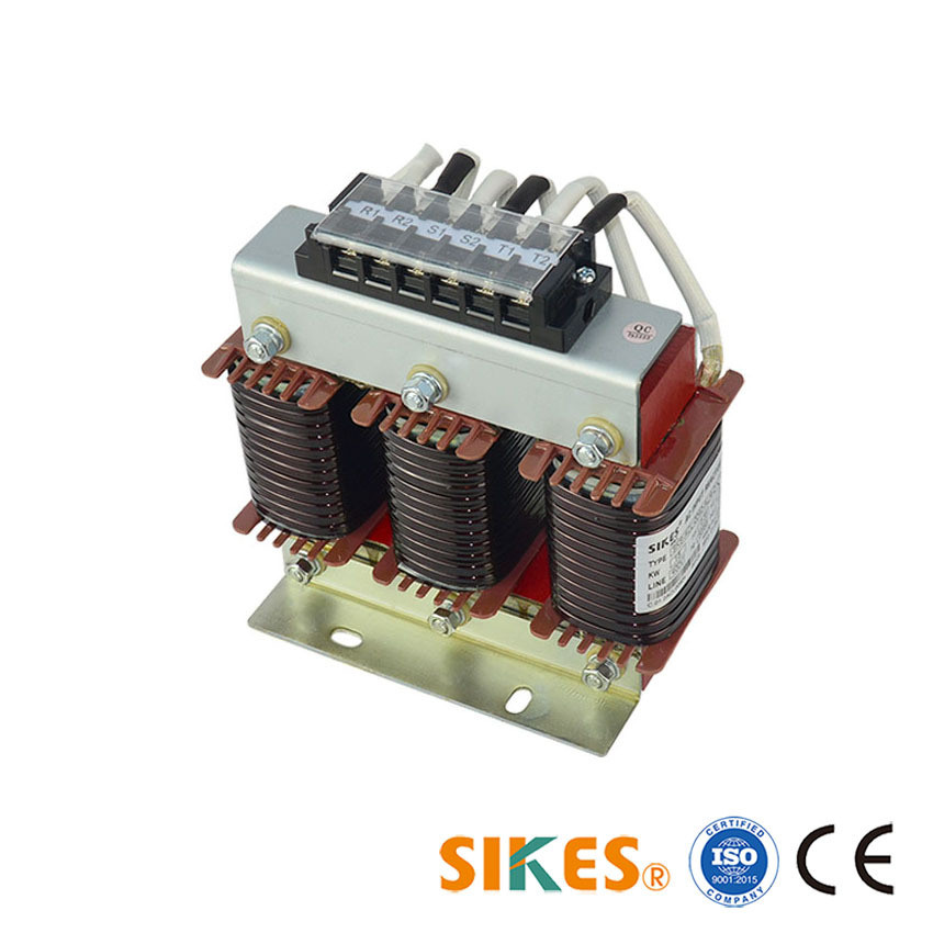 热销输入电抗器三相交流电抗器可按客户要求加工11kw30a400v