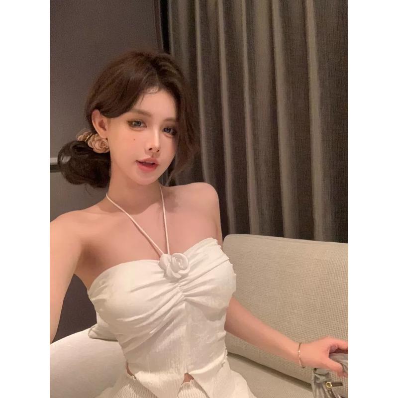 直销纯欲风立体花朵挂脖吊带背心女夏季新款辣妹外穿无袖带胸垫上