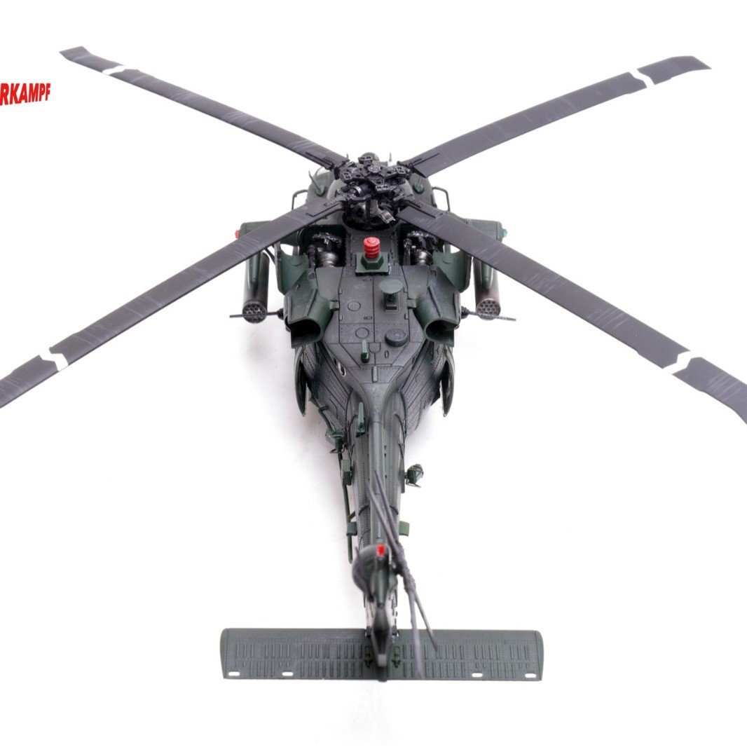 热销14056pa1：72黑鹰mh-60l超级66模型直升机合金黑鹰坠落