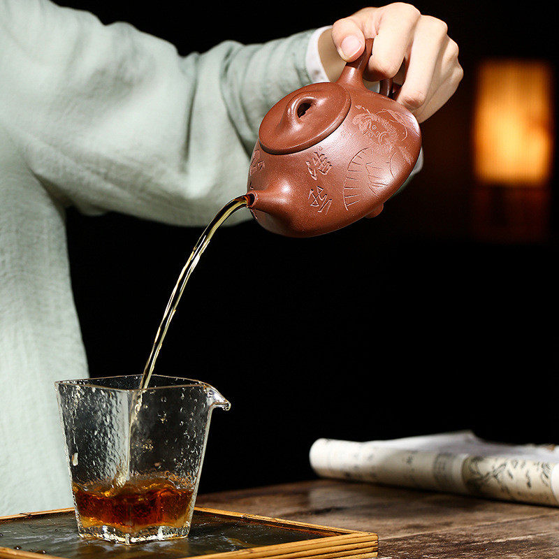 热销批发宜兴名家底槽清紫砂壶原矿手工刻绘人物茶壶茶具子冶石瓢