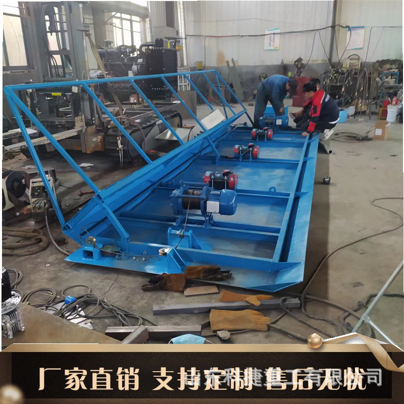 热销混凝土路面摊铺整平水渠机边坡成型机大型河道边坡削平机