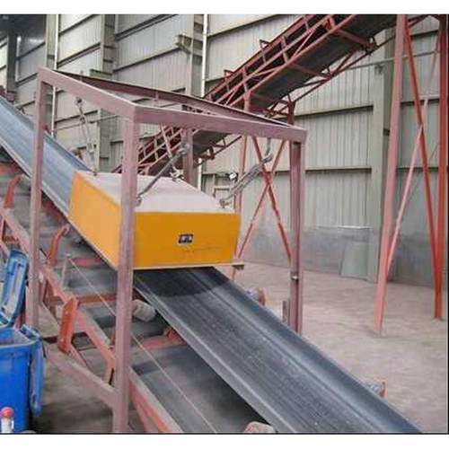 热销悬挂式除铁器，输送带除铁器，矿山除铁器，泥土除铁器