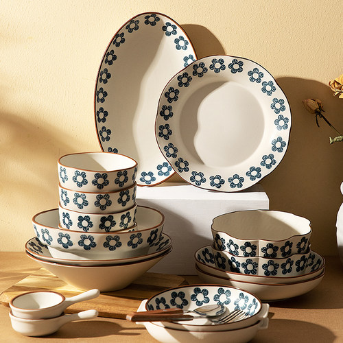 蓝花瓷碗素材模板 蓝花瓷碗图片下载 小麦优选