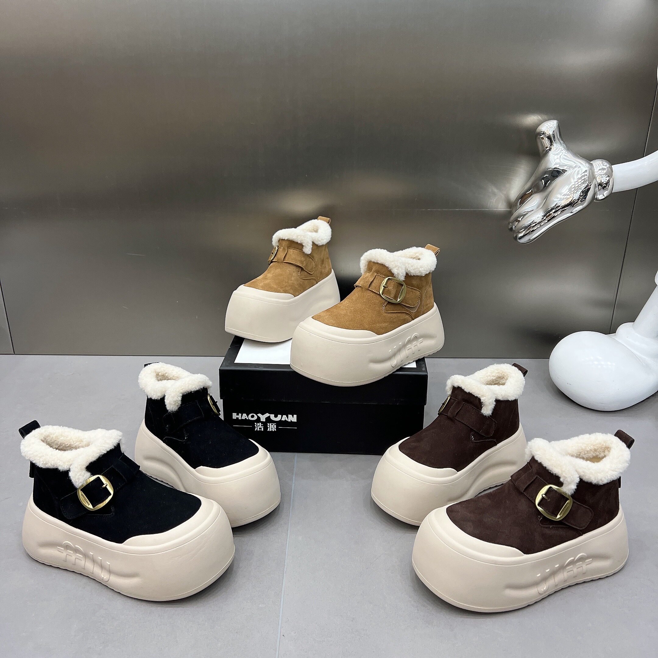 日本offcat磨砂皮毛毛短靴女鞋2025新款圆头加绒保暖面包鞋时尚高