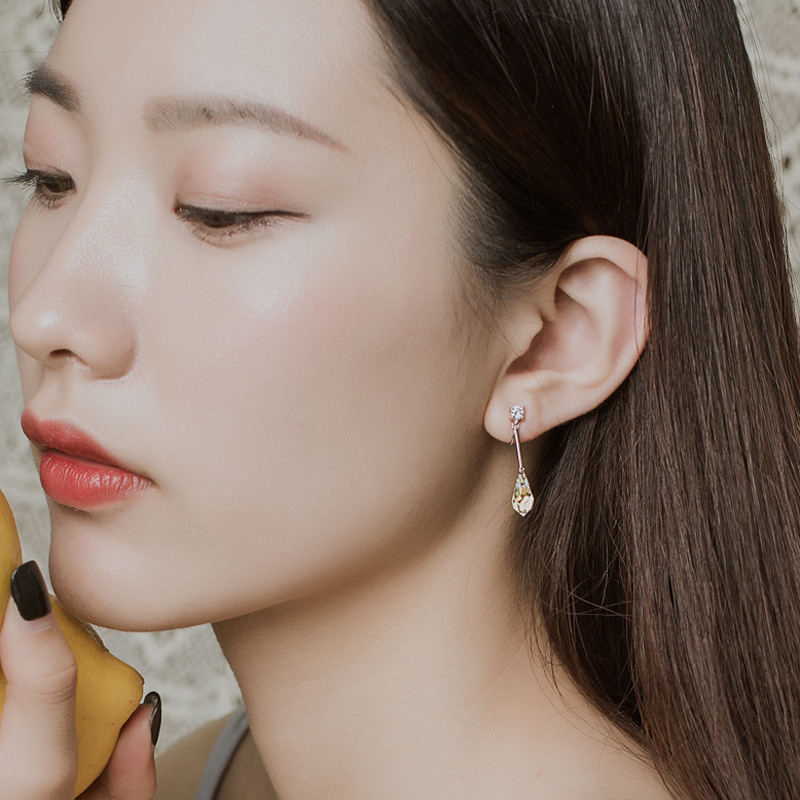 幻彩水晶感小众无痛精致蚊香耳环