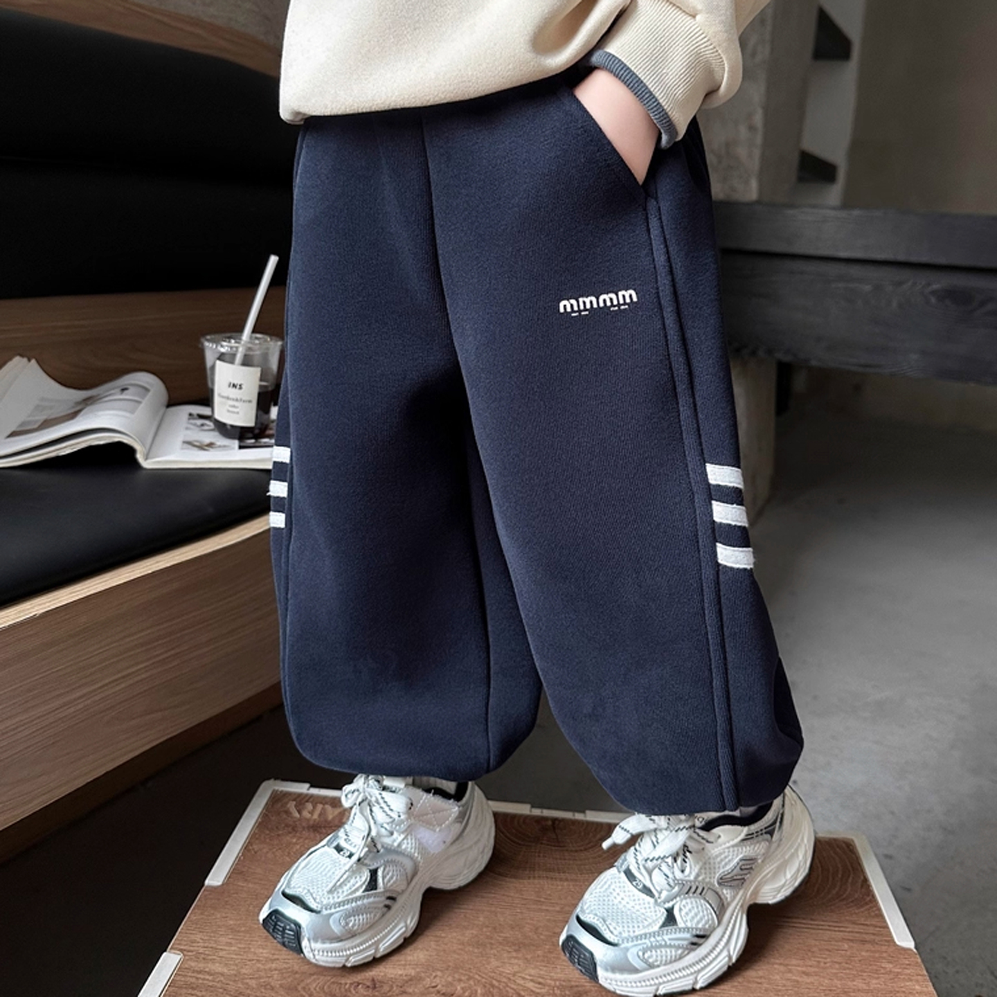 男童加绒加厚卫裤秋冬装