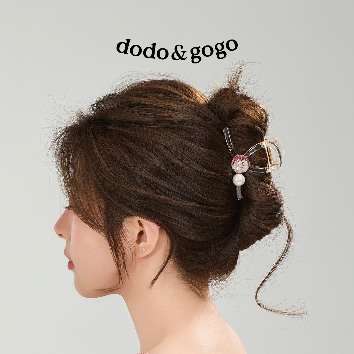DODOGOGO抓夹女后脑勺2025年新款高端发夹气质高级感鲨鱼夹子头饰图片