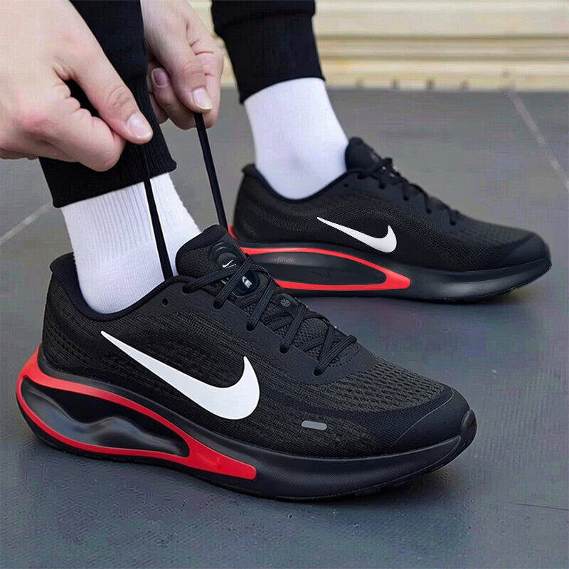 Nike耐克2026年新款男女跑步鞋透气网面气垫减震系带运动鞋四季