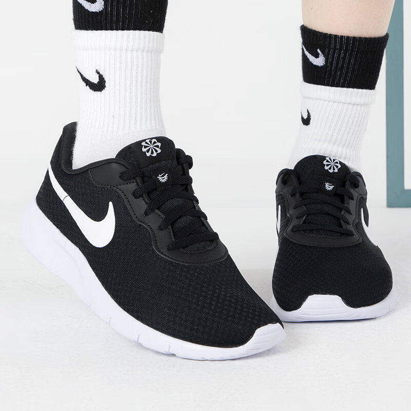 NIKE耐克鞋子黑色运动鞋