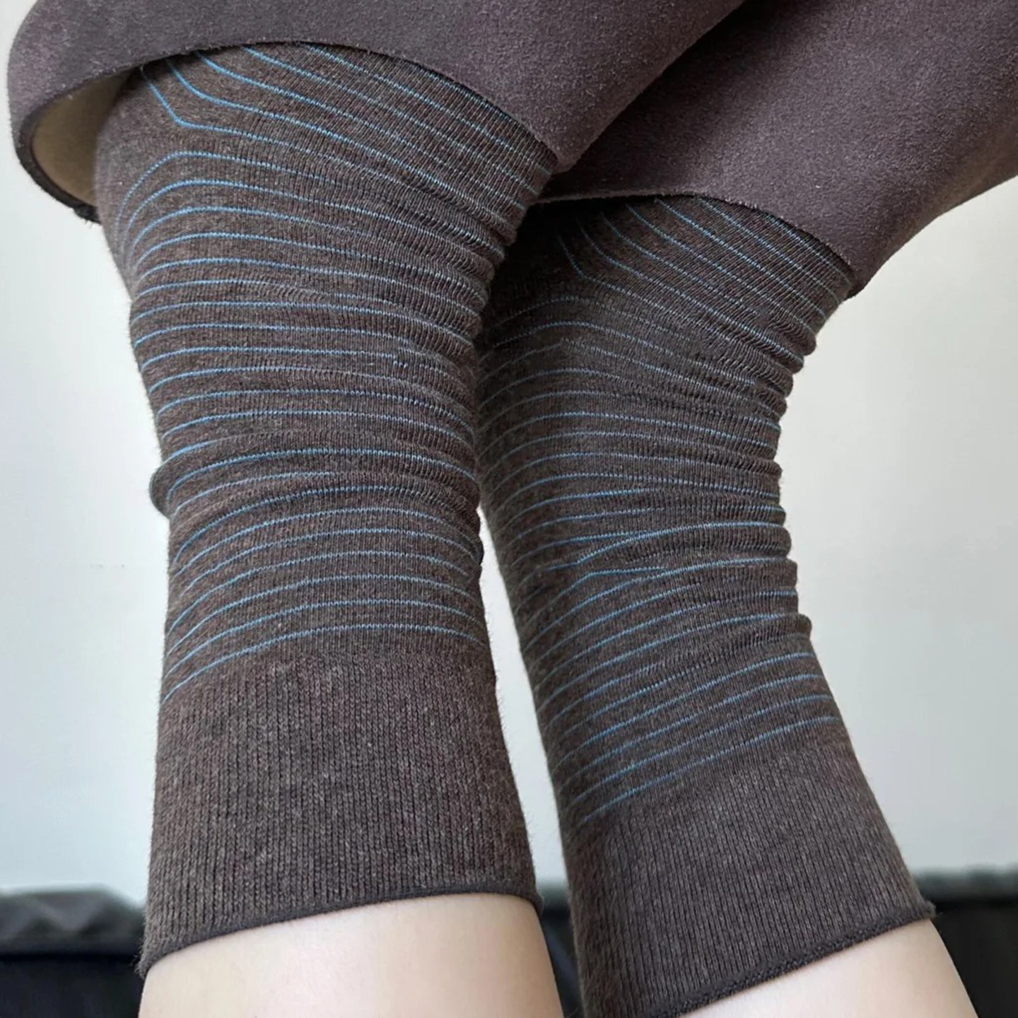 咖色袜子女款秋冬堆堆袜中筒袜配勃肯鞋的袜子ins韩系条纹袜子女,女士内衣/男士内衣/家居服,中筒袜,淘宝优惠券,粉丝福利购,淘宝优惠卷