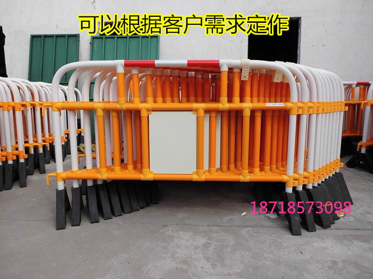 香港PVC韧性塑料围栏澳门胶马施工护栏移动道路施工护栏PVC围挡