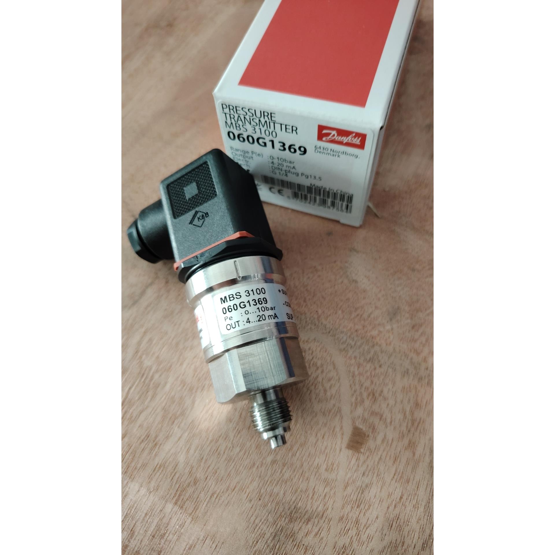 非实价议价议价丹佛斯压力传感器开关MBS3300 060G1369 0-10bar现
